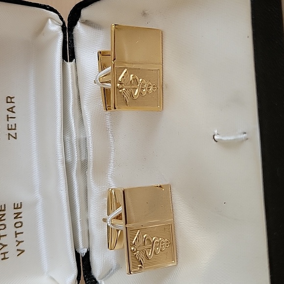 Vintage Dermik Goldtone Medical Symbol Cufflinks - Picture 2 of 4